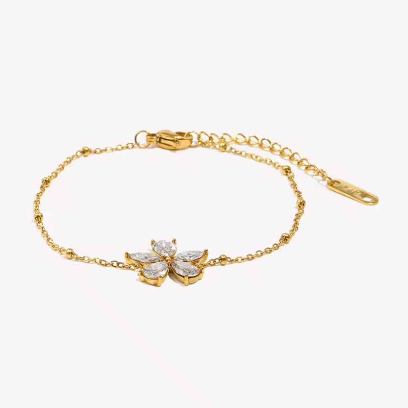 Collier Fleur Éternelle – Zircons Blancs