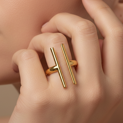 Bague barre dorée