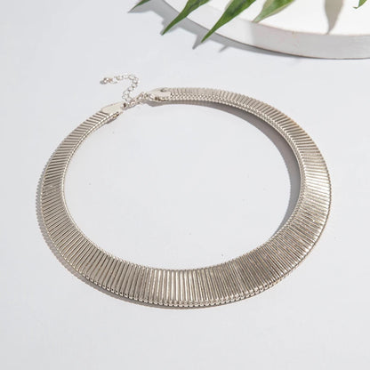 Tocona Vintage Exaggerated Gold Silver Colour Chunky Choker for Women Striped Collar Necklace with Adjustable Chain Jewelry